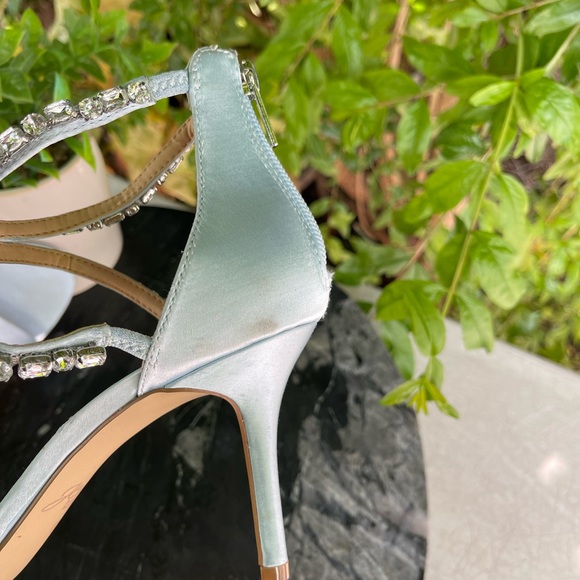 Badgley Mischka Celine Stiletto Heel sky blue size 8.5 - Picture 4 of 10